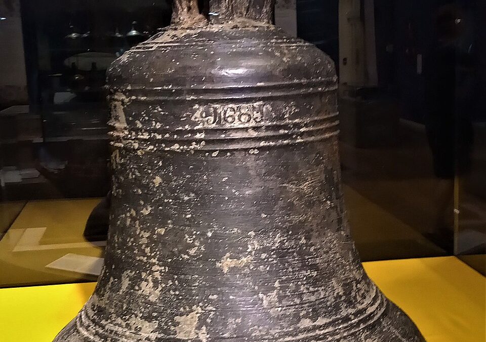 The Bell, the Sandbank, and a Three-Hundred-Year Argument
